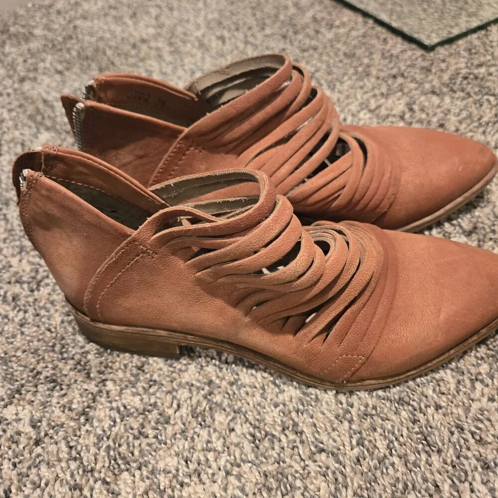 Free People Lost Valley Ankle Booties Brown 36/5.5-6